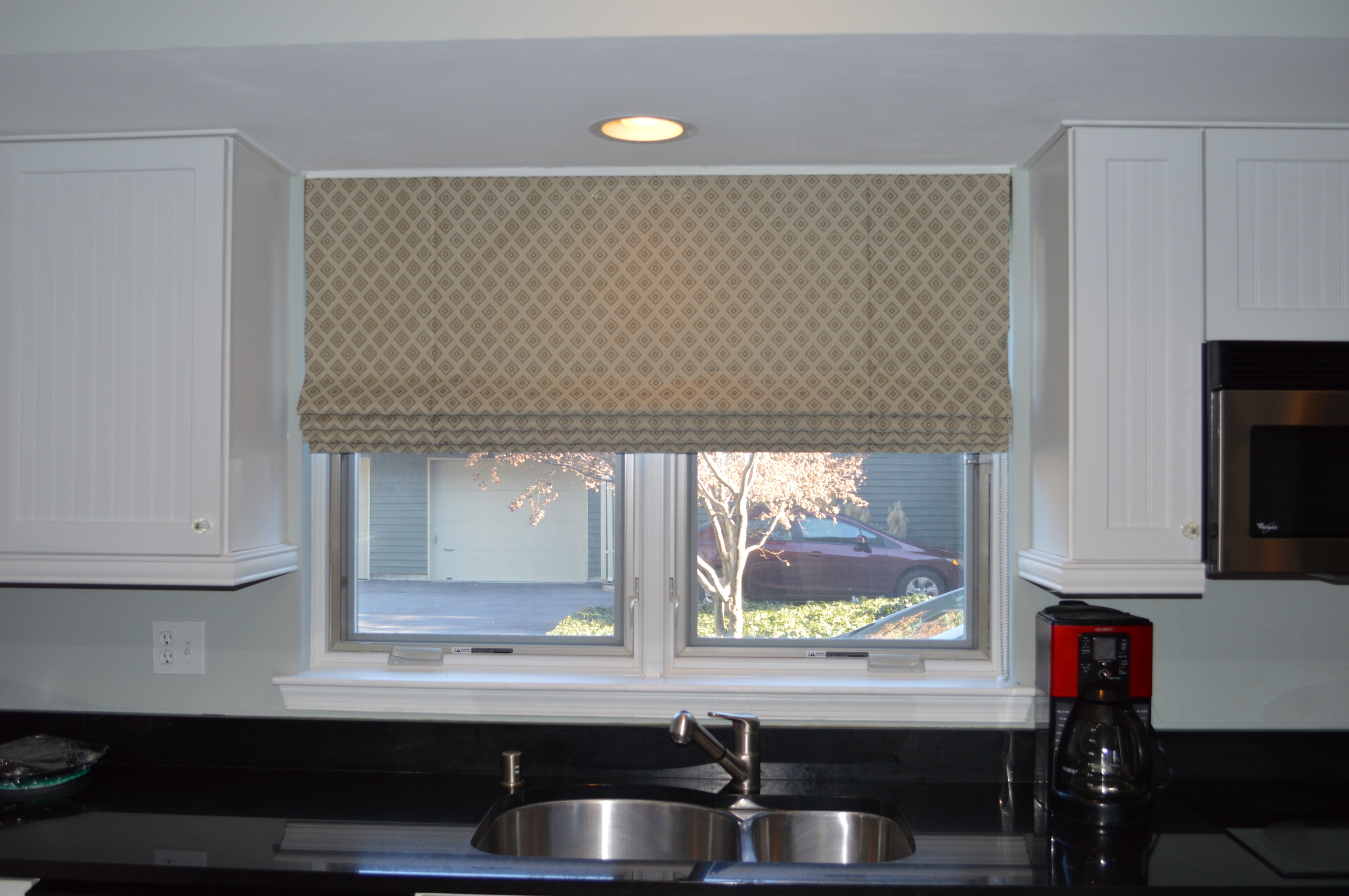 kitchen cordless roman shade for above sink
